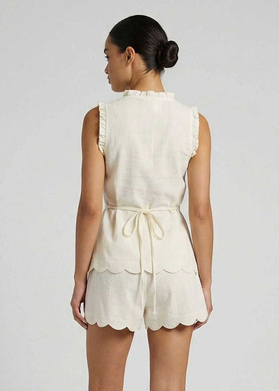 Novelle Short Set, Cream