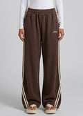 Ranch Barrel Track Pant, Choc